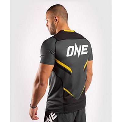 Venum ONE FC Impact Dry Tech Grigio-Giallo