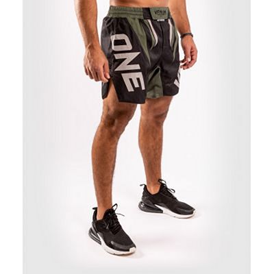 Venum ONE FC Impact Fightshorts Nero-Verde