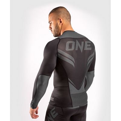 Venum ONE FC Impact Rashguard LS Noir-Noir