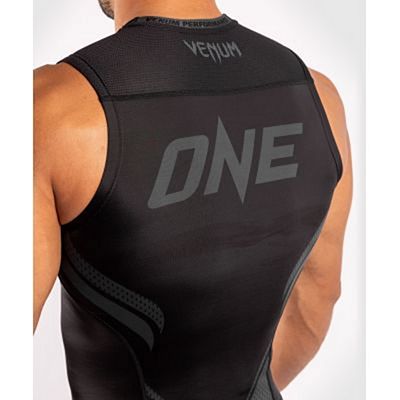 Venum ONE FC Impact Rashguard Sleeveless Svart-Svart