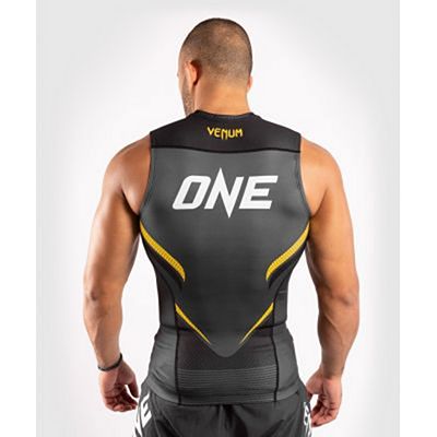 Venum ONE FC Impact Rashguard Sleeveless Grey-Yellow