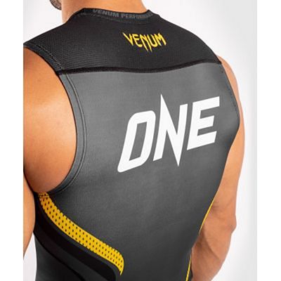 Venum ONE FC Impact Rashguard Sleeveless Grey-Yellow