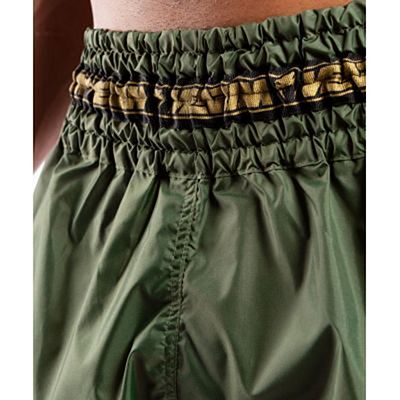 Venum Parachute Muay Thai Shorts Verde-Dourado