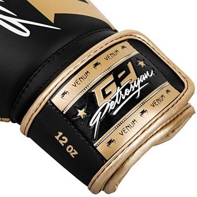 Venum Petrosyan Boxing Gloves Preto-Dourado