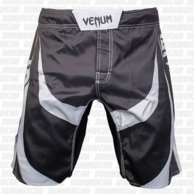 Venum Predator Fightshorts Black-White