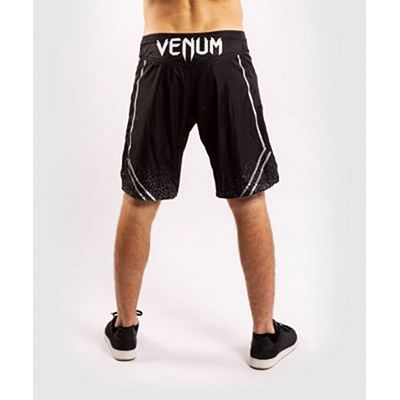 Venum Signature Fightshorts Nero-Bianco