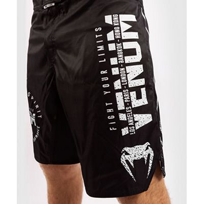 Venum Signature Fightshorts Nero-Bianco