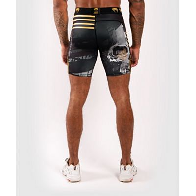 Venum Skull Compression Shorts Schwarz