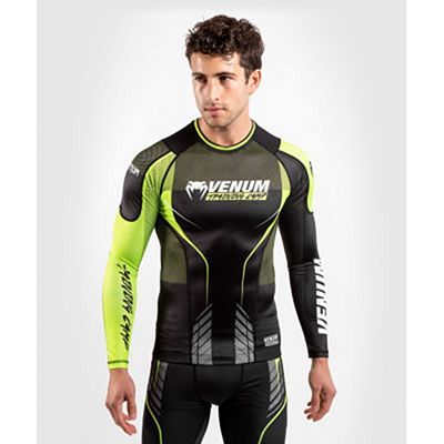 Venum Training Camp 3.0 Rashguard LS Schwarz