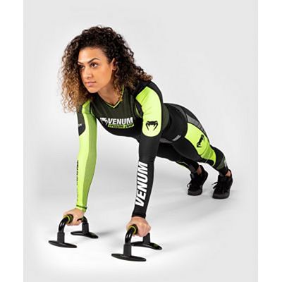 Venum Training Camp 3.0 Women Rashguard LS Schwarz