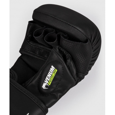 Venum Training Camp 4.0 Sparring Gloves Noir-Vert