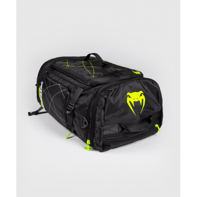 Venum Training Camp 4.0 Sports Bag Preto-Verde