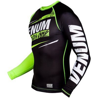 Venum Training Camp Compression T-shirt Preto-Verde