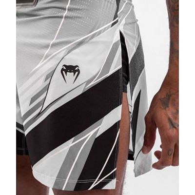 Venum UFC Authentic Fight Night Mens Gladiator Shorts Weiß