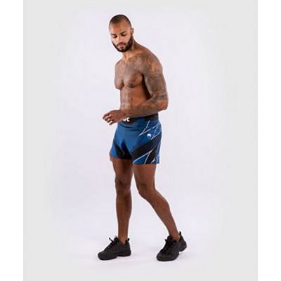 Venum UFC Authentic Fight Night Mens Short Fit Blau