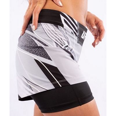 Venum UFC Authentic Fight Night Womens Short Fit Weiß