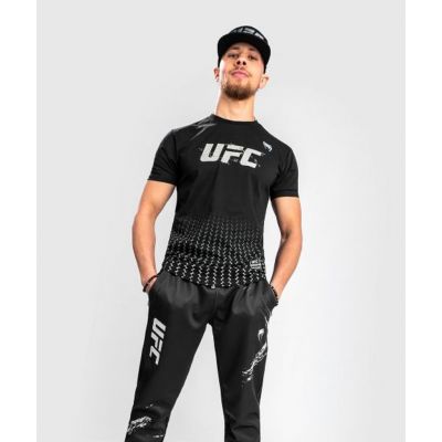 Venum UFC Authentic Fight Week 2.0 T Shirt Short Sleeves Fekete-Fehèr