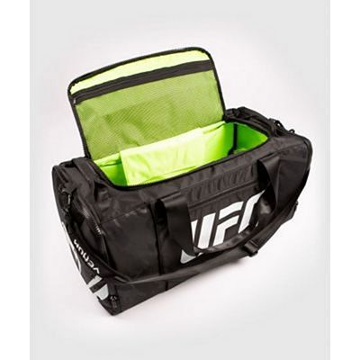 Venum UFC Authentic Fight Week Gear Bag Fekete-Sárga