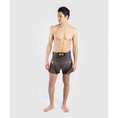 Venum UFC Pro Line Mens Shorts Preto-Dourado