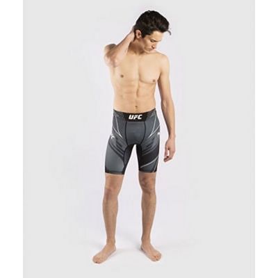 Venum UFC Pro Line Mens Vale Tudo Shorts Negro
