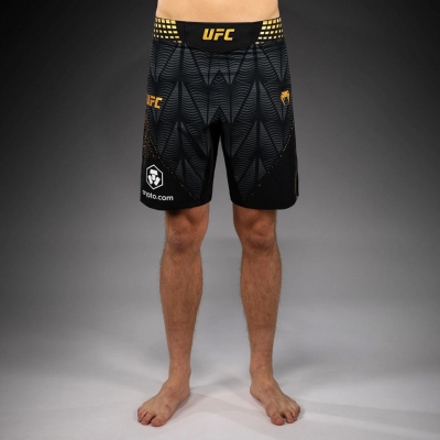 Venum UFC Zenith Authentic Fight Night Long Fit MMA Shortsit Musta-Kultainen