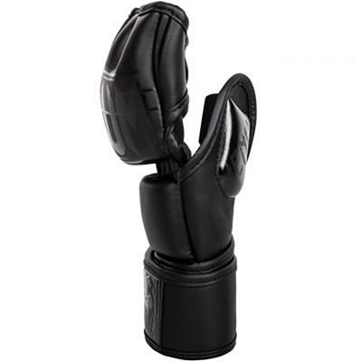 Venum Undisputed 2.0 MMA Gloves Negro-Negro