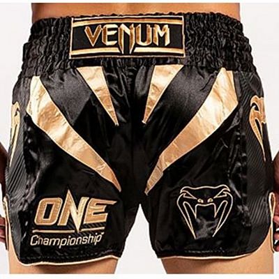 Venum X ONE FC Muay Thai Shorts Negro-Oro