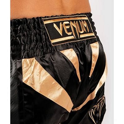 Venum X ONE FC Muay Thai Shorts Negro-Oro