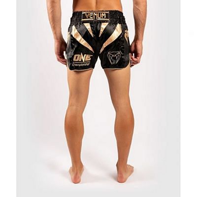 Venum X ONE FC Muay Thai Shorts Negro-Oro