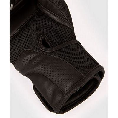 Venum YKZ21-Boxing Gloves Preto-Preto