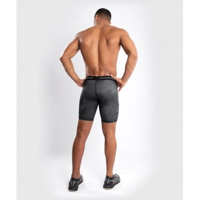 Venum YKZ21 Vale Tudo Shorts Preto-Preto