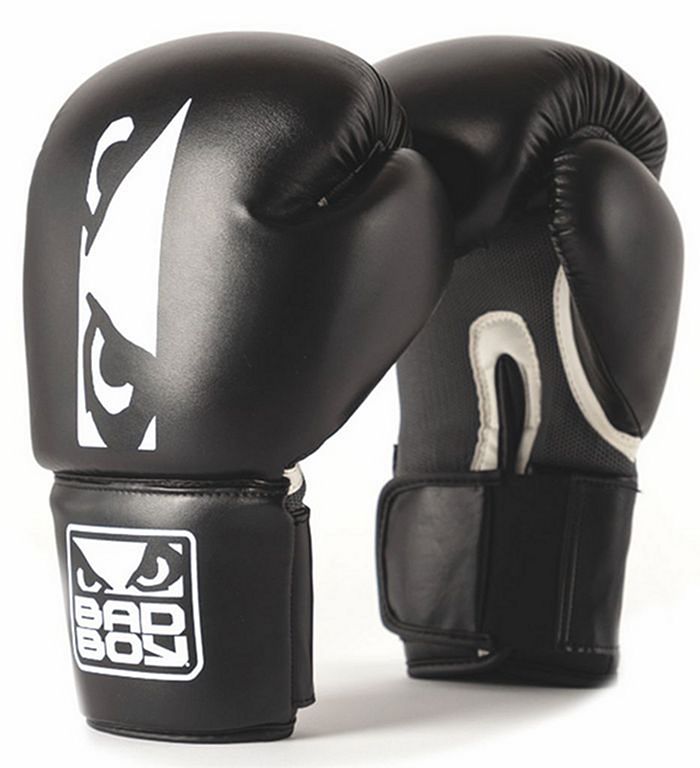 Muay Thai Kick Boxing Epic Black Leather Boxing Gloves