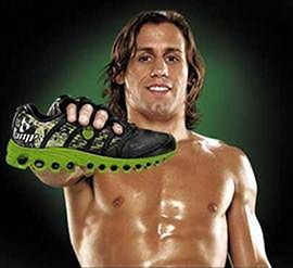 Urijah Faber Sneakers K-Swiss + AMP Energy