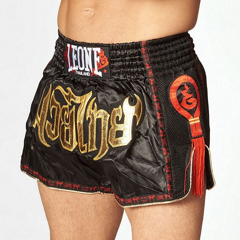 Leone 1947 Bangkok Muay Thai Shorts Negro