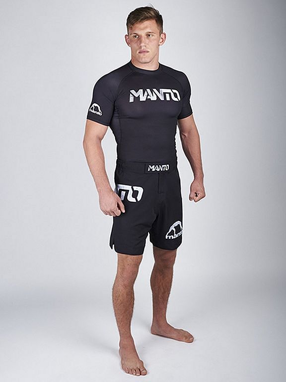 manto fight shorts