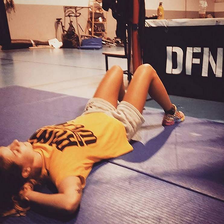 Marina Zueva Entrenamiento En Tailandia