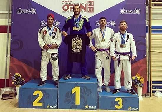 Alvaro Rodriguez Marquez campeón absoluto en Open IBJJF Madrid 2016