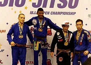 Santeri Lillius gewann die Silbermedaille beim BJJ European Championship 2014