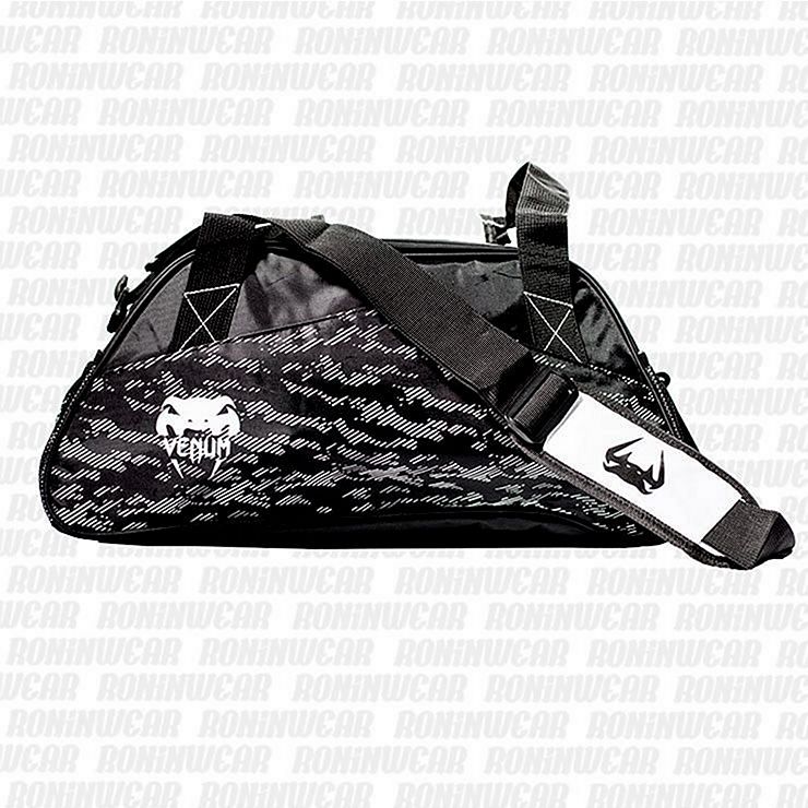 venum sport bag