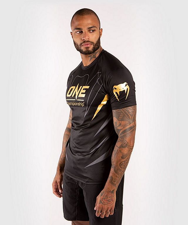 Venum ONE FC Dry Tech T-shirt Black-Gold