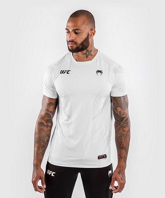 Malla Corta Venum x UFC Authentic Fight Night Adrenaline - verde > Envío  Gratis